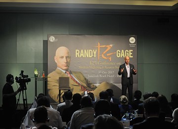 New Marketing Workshop and Business Developments in Dubai - Randy Gage